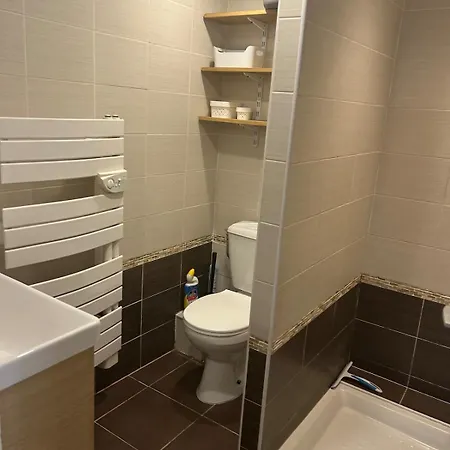 Lejlighed A 20m 6 Pers Clim Wifi Centre *